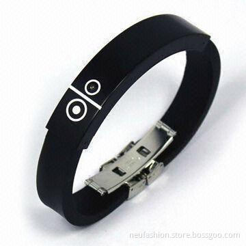 Bluetooth Bracelet with Low-consumption Operating Mode and High-speed Operating Mode